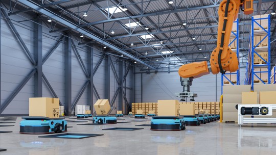 Material Handling in Warehouse Material Handling in Warehouse