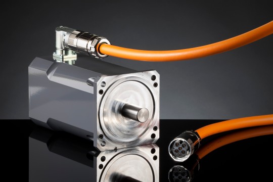 Single cable solution for servo drives and motors